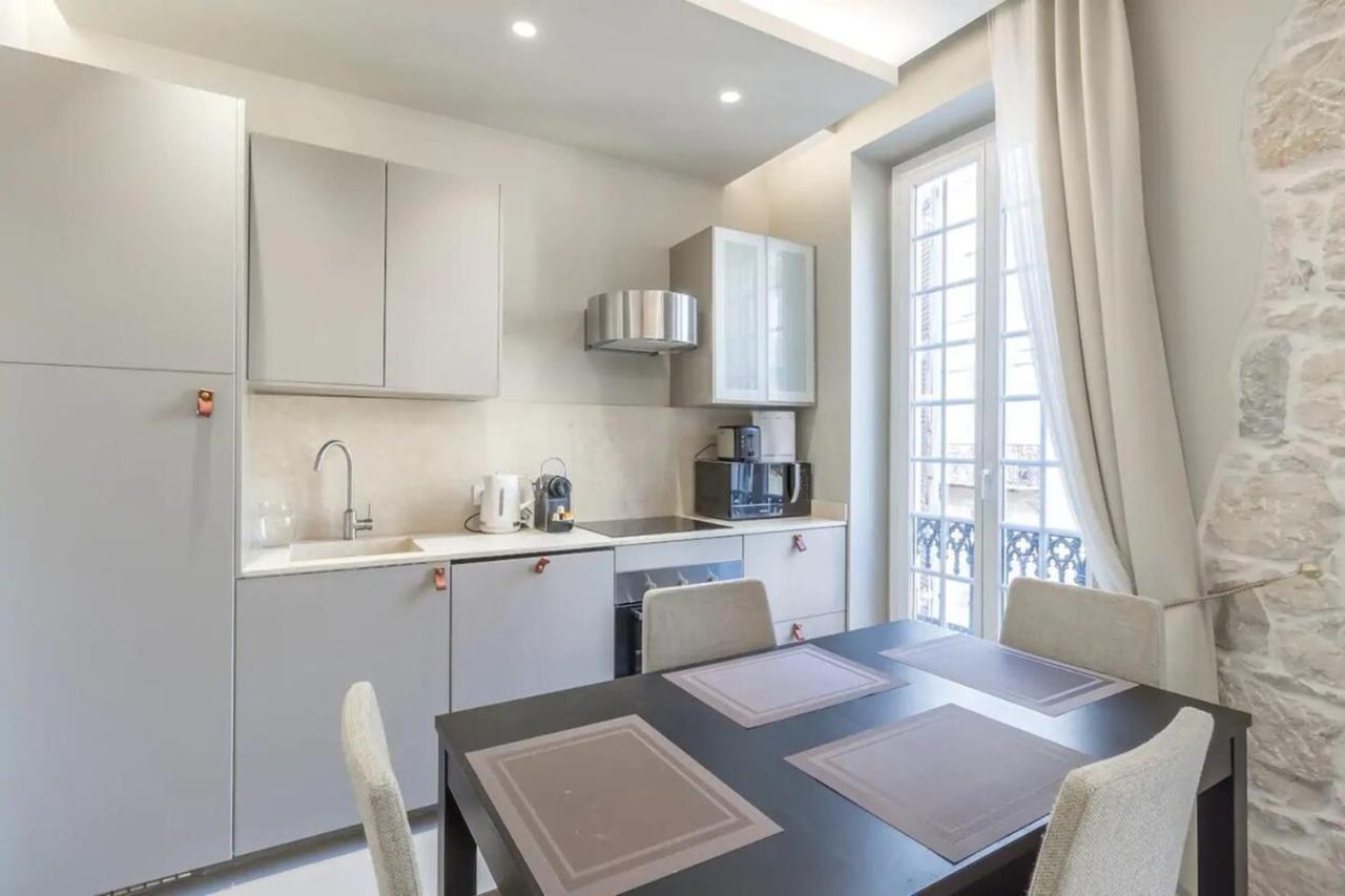 Private Apartment Located In The "Carre D'Or Nice" Zewnętrze zdjęcie